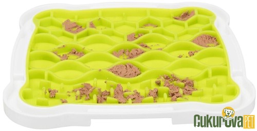 Trixie Lickn Snack Ödül Hazneli Köpek Zeka Oyuncağı 20 x 20 Cm