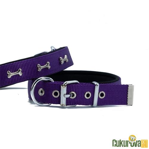 DOGGIE KONFORLU DOKUMADAN EL YAPIMI KEMİK SÜSLÜ KÖPEK BOYUN TASMASI M - 2.5 x 37 - 45 CM - MOR